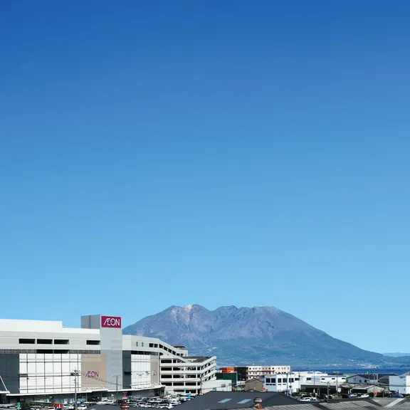 鹿児島市街と桜島の眺望